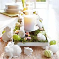 Decorare gli interni per Pasqua con mezzi convenienti