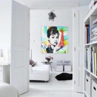 exemple d'un appartement lumineux dans le style d'une image pop art