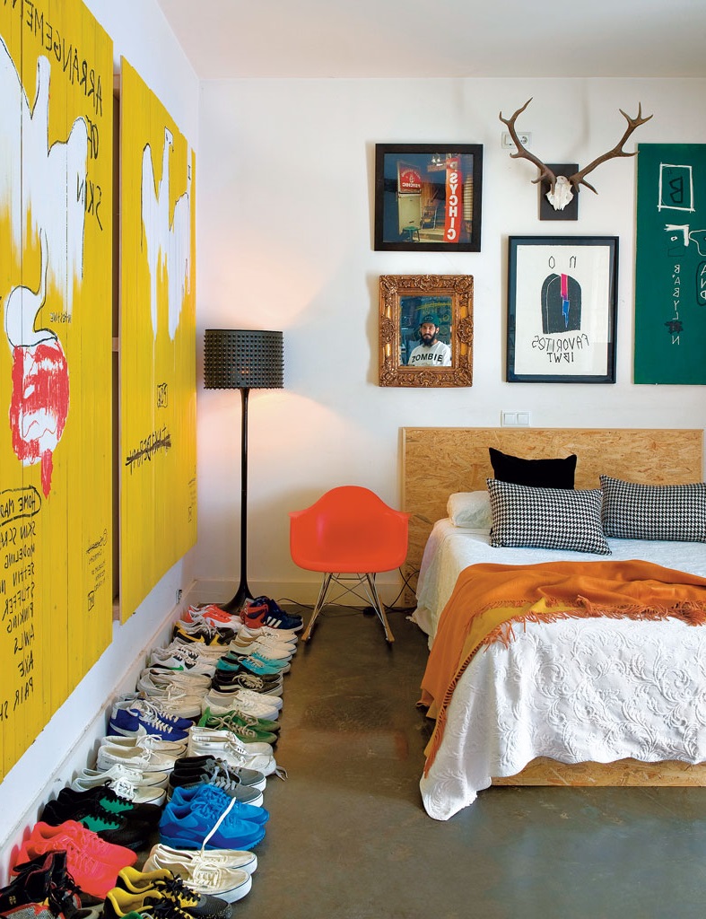 idea di un arredamento luminoso in stile pop art