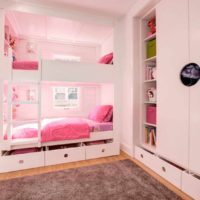 Un exemple de conception de chambre lumineuse pour une photo de fille