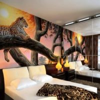 Dizajnirajte spavaću sobu zidom realističnim freskama