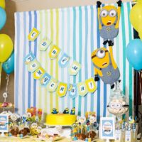 Blue and yellow balloons in a room decor for a birthday