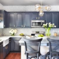 Ceramic tile in the design of the walls of the kitchen