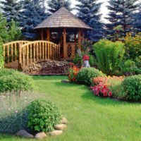 Piccolo gazebo in stile orientale