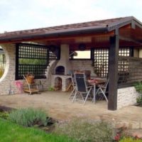 Gazebo in stile chalet