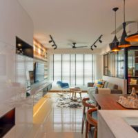 Bright accents in the design of a studio apartment