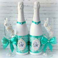 Festive champagne decor for a wedding