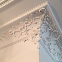 Polyurethane embossed ledge on living room ceiling