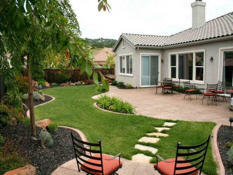 Paved area in front of the main entrance to the country house