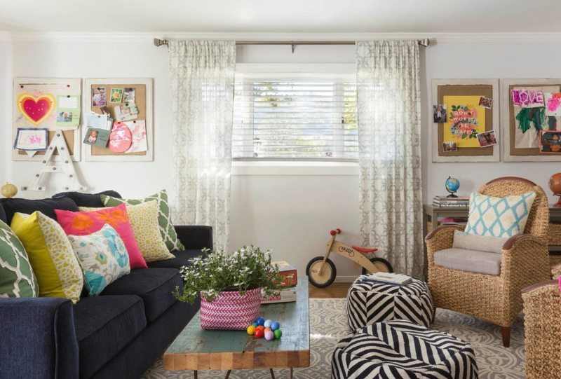 A mixture of different styles in the interior of the living room