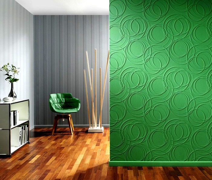 Zeleni zid s utisnutim tapetama za slikanje