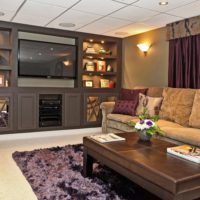 The combination of white and brown colors in the interior of the living room