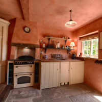 Pink color in the design of the room of the country house