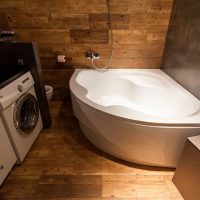 Interno del bagno in stile loft