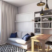 Mala sofa u dnevnom dijelu studio apartmana