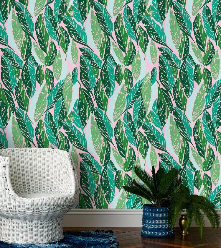 Leaves on wallpaper in various shades of green