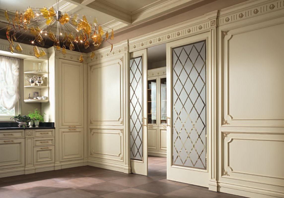 Klizna vrata u sobi klasičnog stila