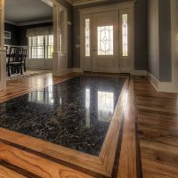 Bulk floor in a spacious hall