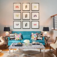 Bright pillows in the decor of the living room