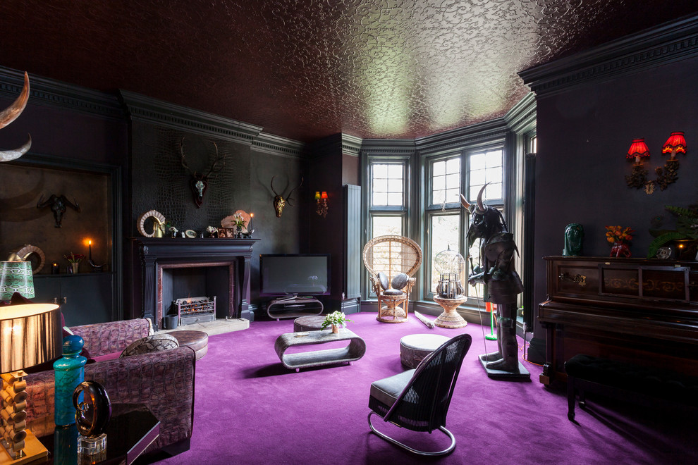 Intérieur de salon sombre de style gothique