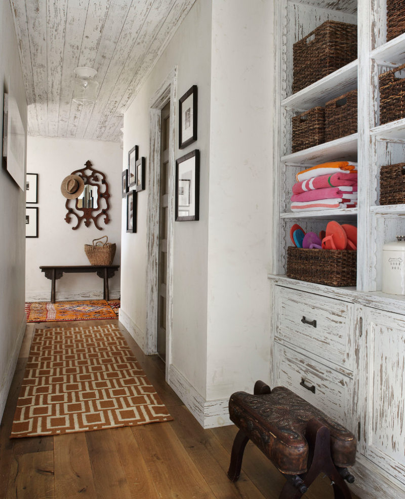 Open shelves for storage in the hallway