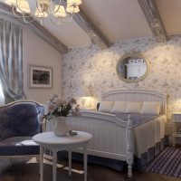 Camera da letto per bambina in stile classico