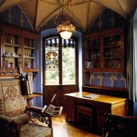 Gothic style writing desk