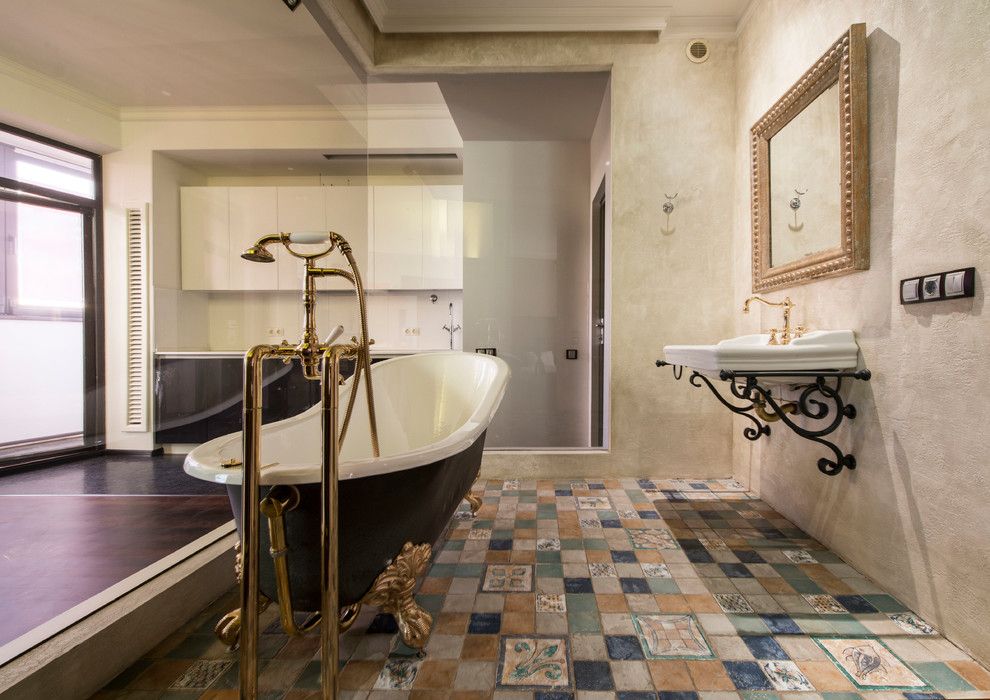 Spacious bathroom with ceramic mosaic on the floor