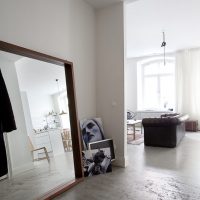 Intérieur de couloir de style scandinave