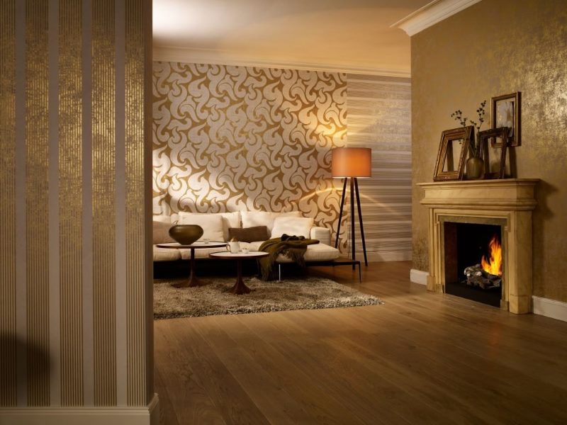 Different wallpapers in the living room with fireplace