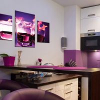 Couleur violette dans la conception de la cuisine