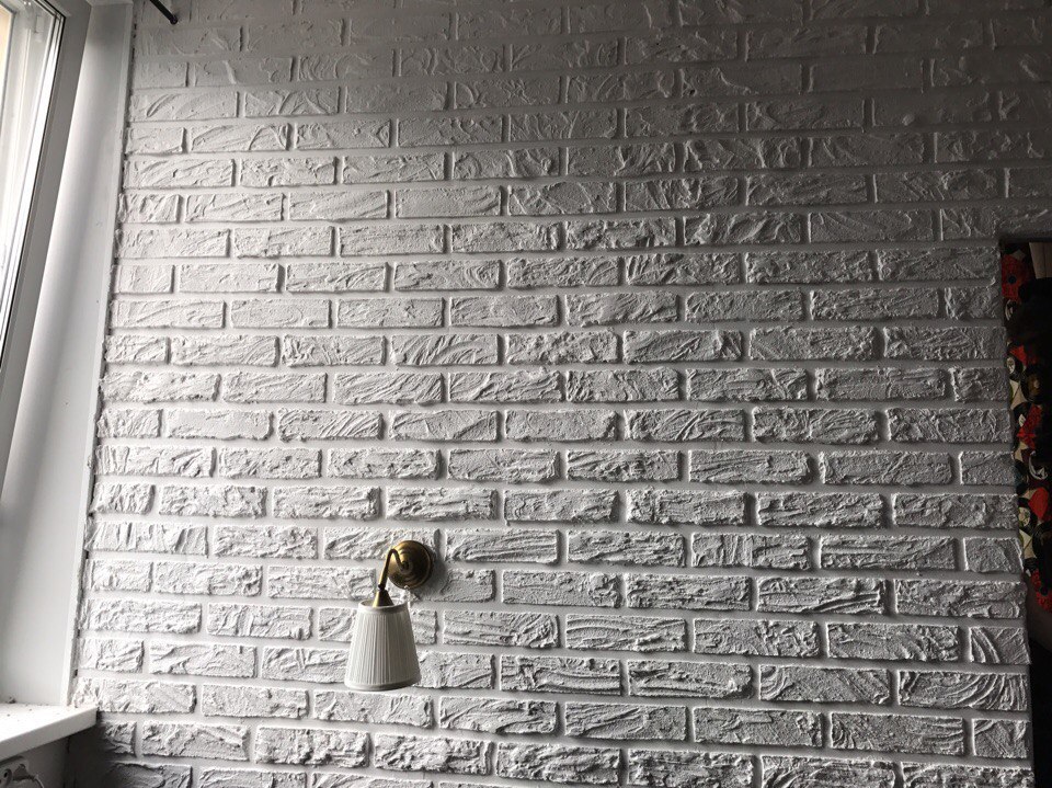 Do-it-yourself white brick wall