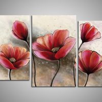 Coquelicots rouges dans des peintures modulaires