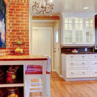 Terracotta brick in the interior of the kitchen