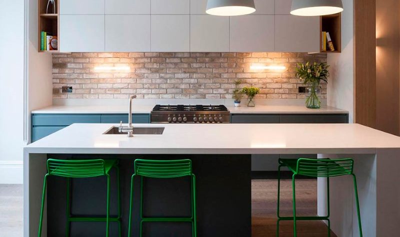 Brick apron in a beautiful kitchen