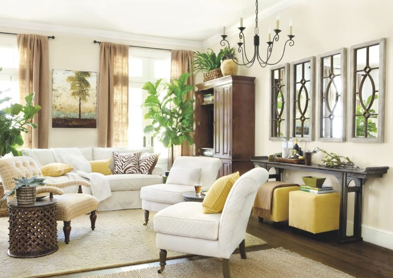 Colonial-style light gray carpets on the living room floor.