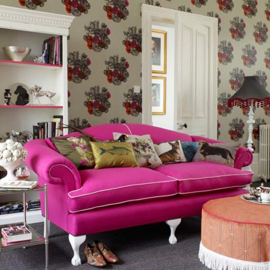 Classic sofa with pink upholstery