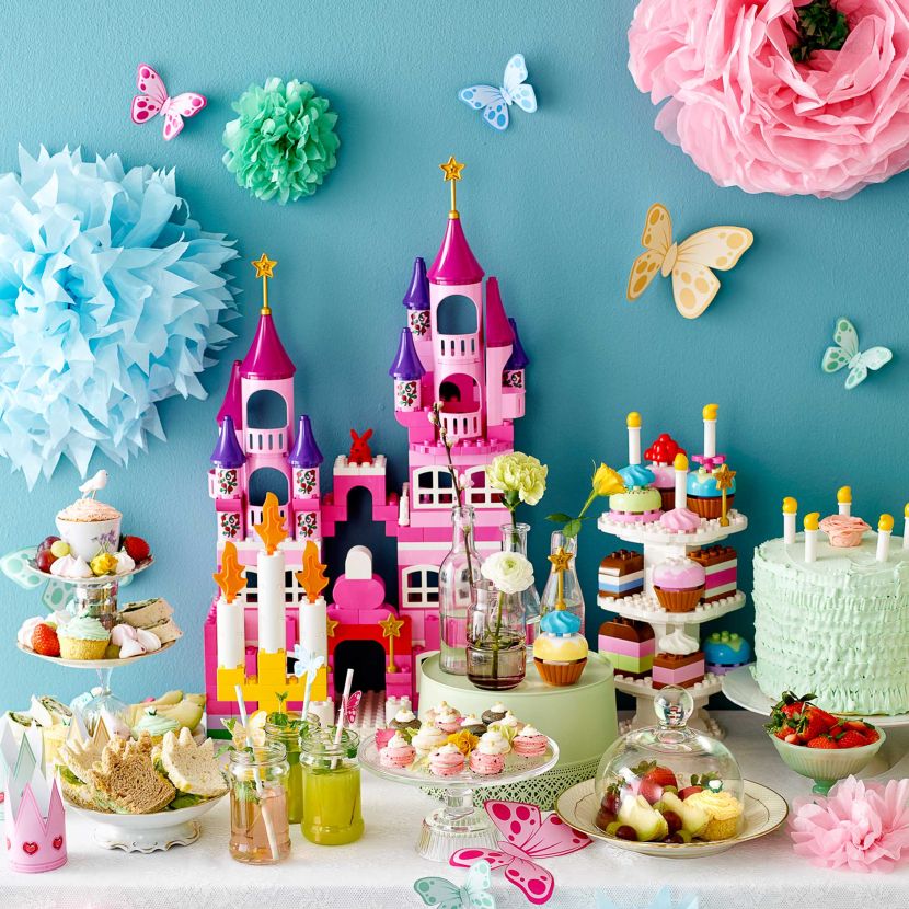 Dreamlike table setting for children