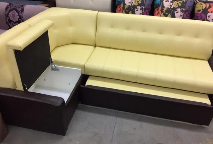 Folding yellow sofa.