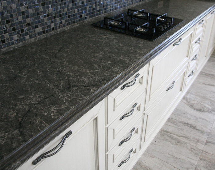 Advantages of quartz countertops.