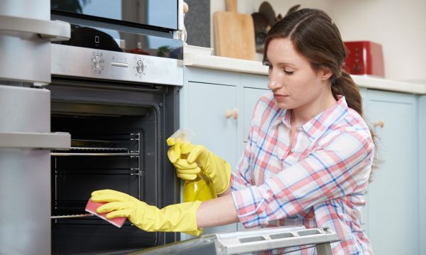 ammoniaca, osservare le precauzioni di sicurezza.