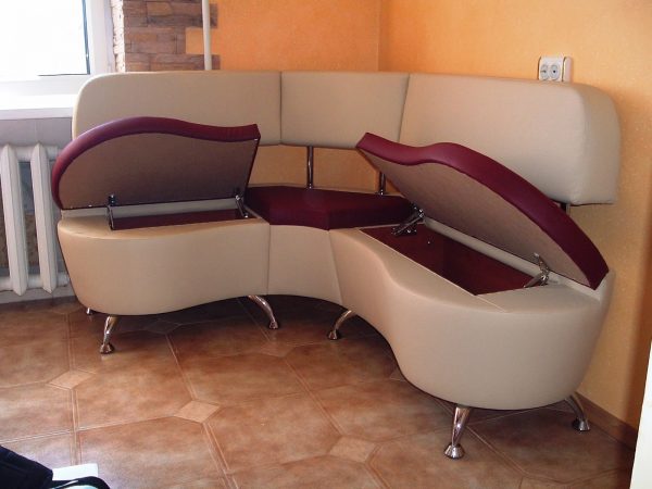 Sofa dapur sudut