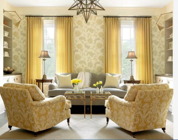 For the sake of economy, the option of color matching the color of the furniture will be ideal. After all, when changing wallpaper (which change more often than furniture), the curtains can not be replaced.