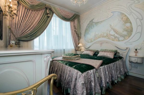 For Art Nouveau style, curtains with smooth lines and transitions are ideal. The use of multiple layers is recommended.