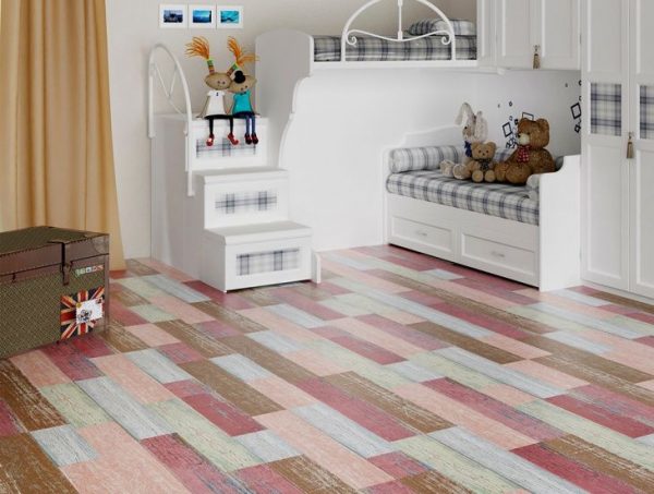 Une nouvelle tendance consiste à poser un parquet avec un motif, comme un patchwork.