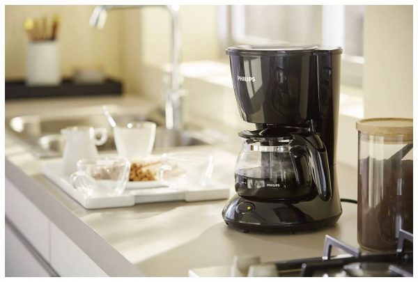 Designed for domestic use, coffee makers are usually compact in size and do not take up much space.